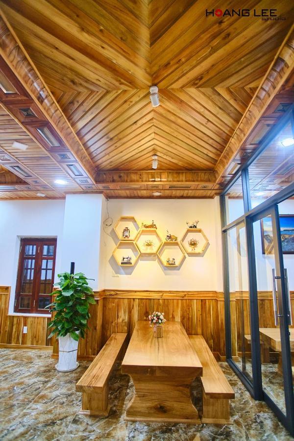 Hotel Khach San Nghia Lam Tra Tuy Hòa Zewnętrze zdjęcie